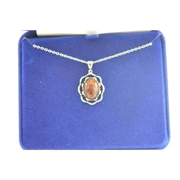 Camrose Kross JBK Faux Amber Silver Tone Chain Link Pendant Necklace - Picture 1 of 8
